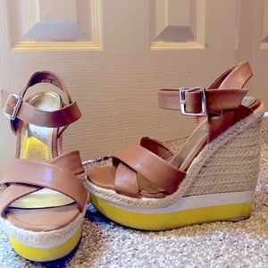 Bakers Summer Wedge